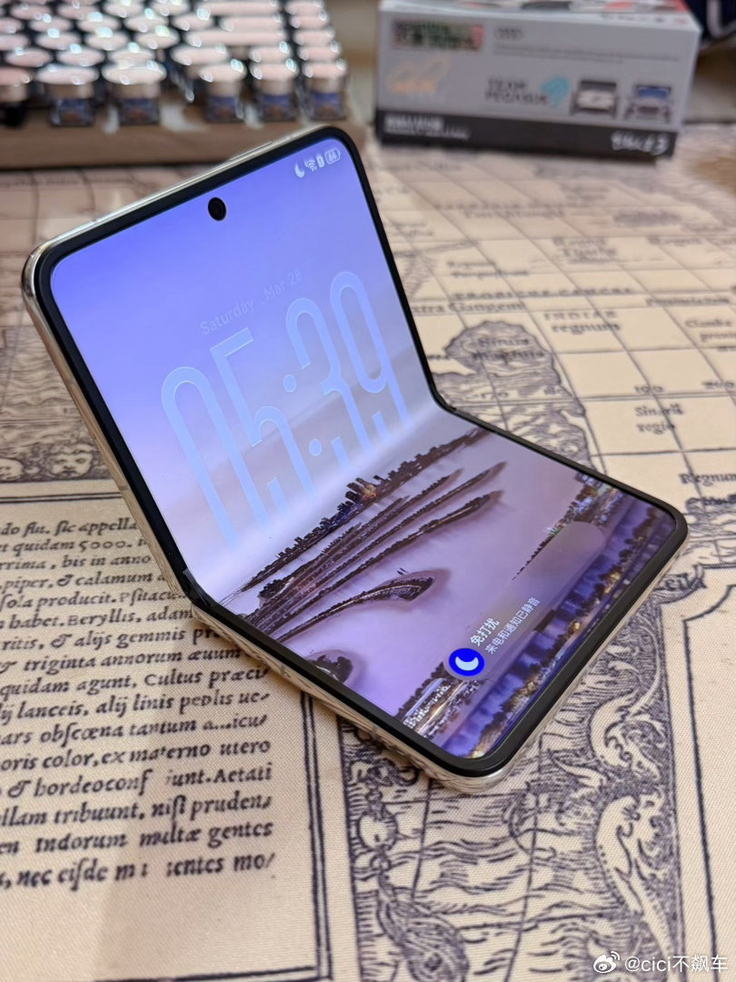 最近几次在赛道单兵作战拍视频的时候，华为PuraX真的有奇效！没有摄影师跟着所