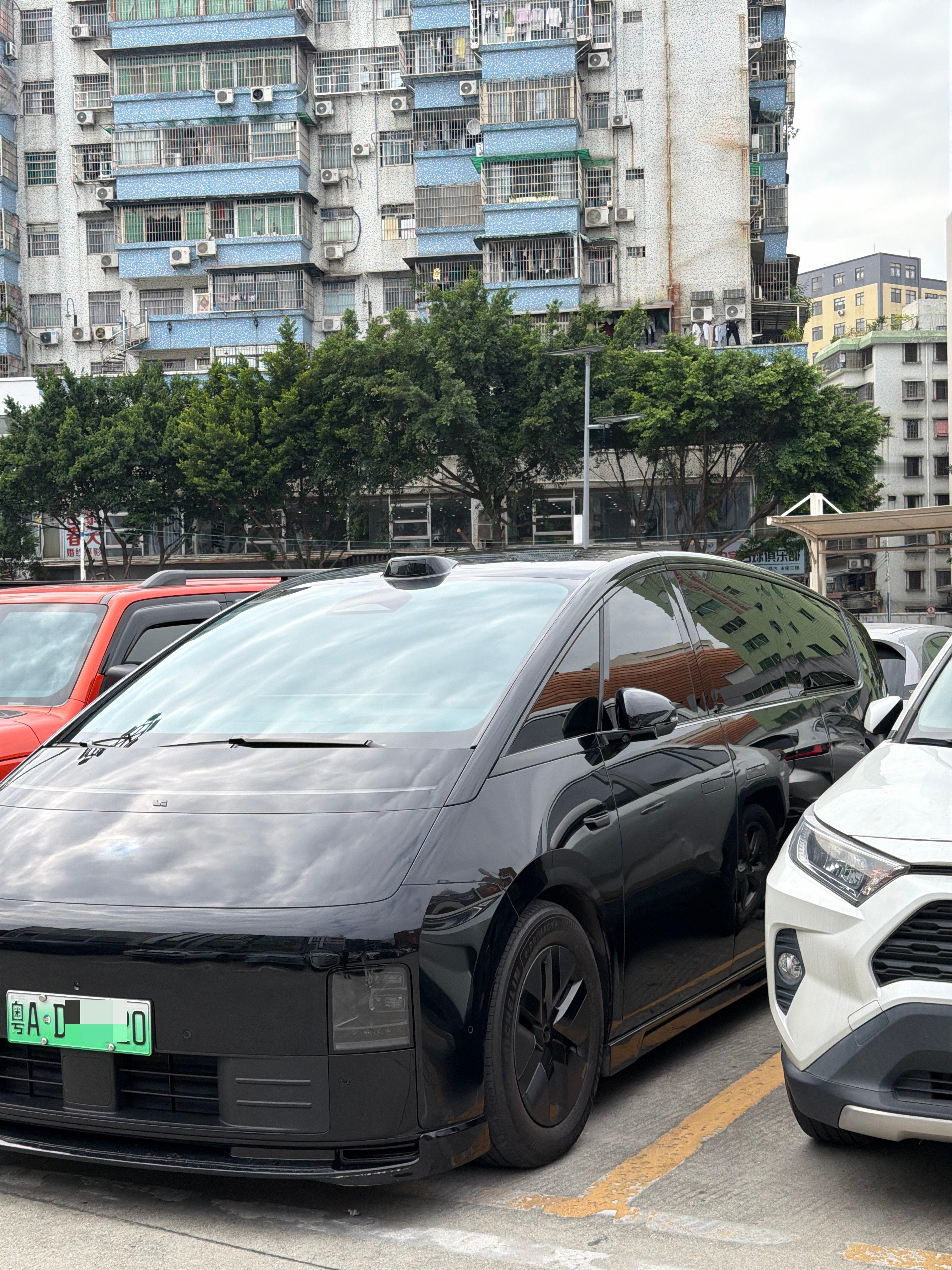 见一次MEGA，必行一次注目礼！黑色的MEGA，真还是第一次见～​​​
