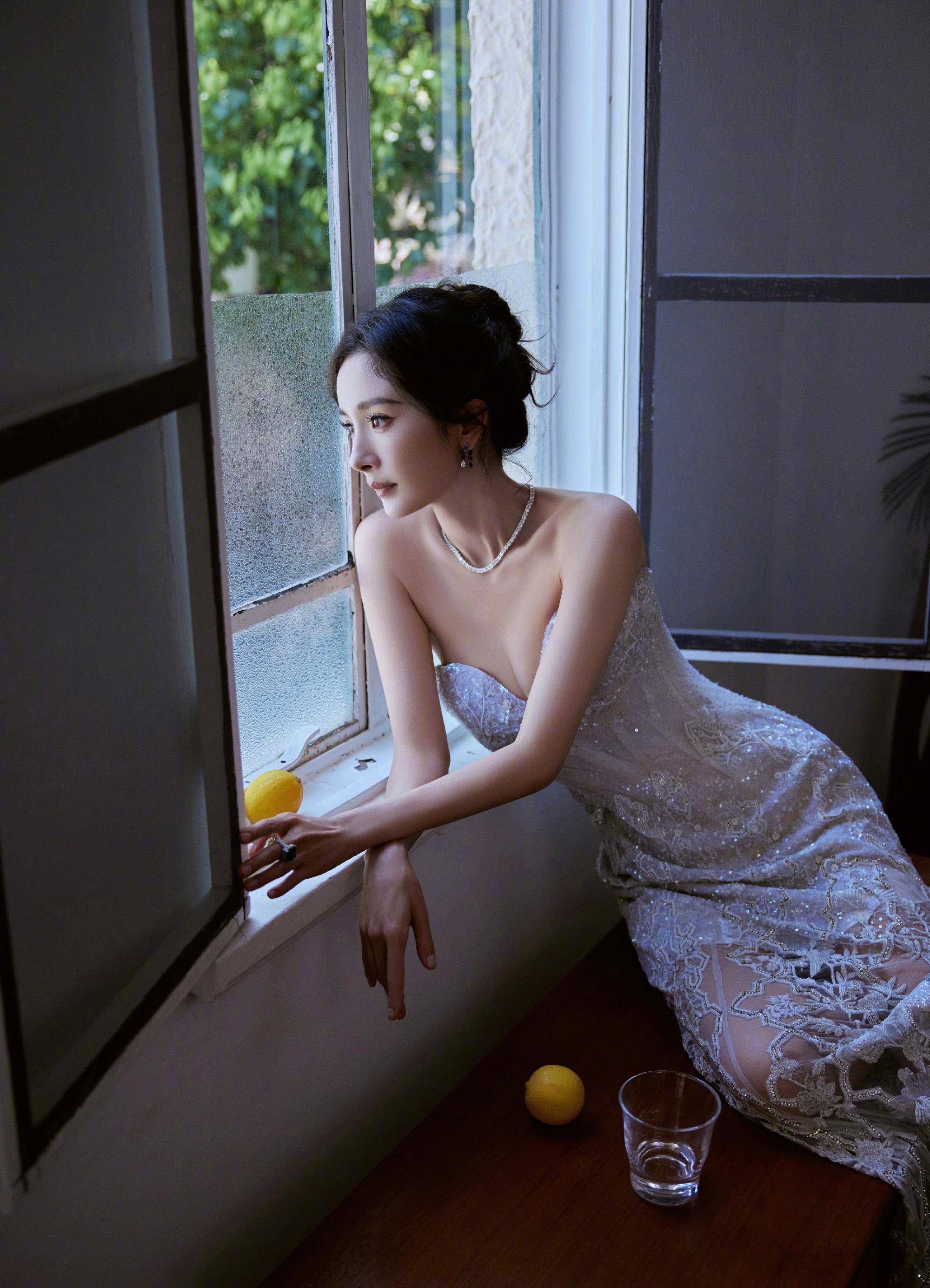 杨幂ChristianLouboutin路铂廷幂姐美的好权威👠