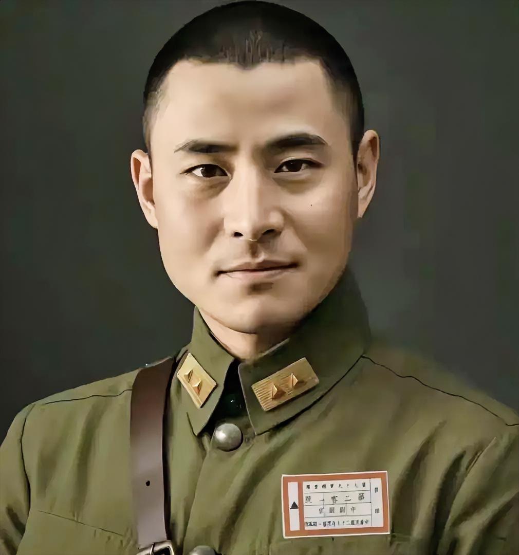 这是国民党中将黄维，淮海战役兵败被俘，1975年作为最后一批战犯获特赦。