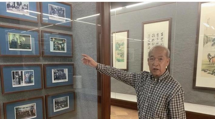 1981年，广东一男子继承巨额家产后跑到英国伦敦，天天穿着破衣烂衫扛麻袋，活像个