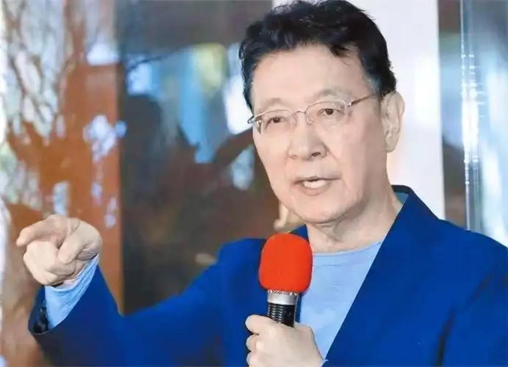 赵少康这回是真把自己给绕进去了，想破脑袋也没琢磨明白。