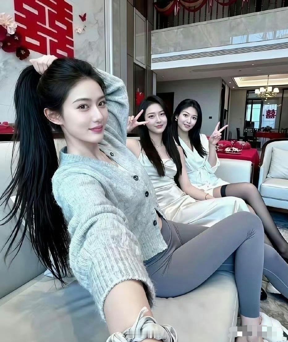 看到伴娘的一眼就爱上了