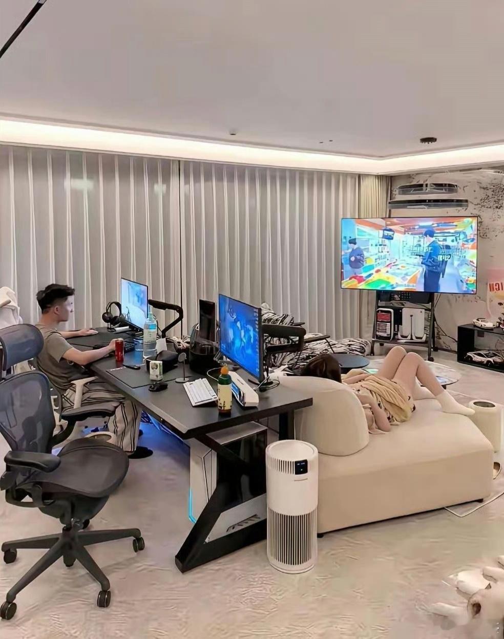 这么大的厅，确实令人梦寐以求！有缺点吗？