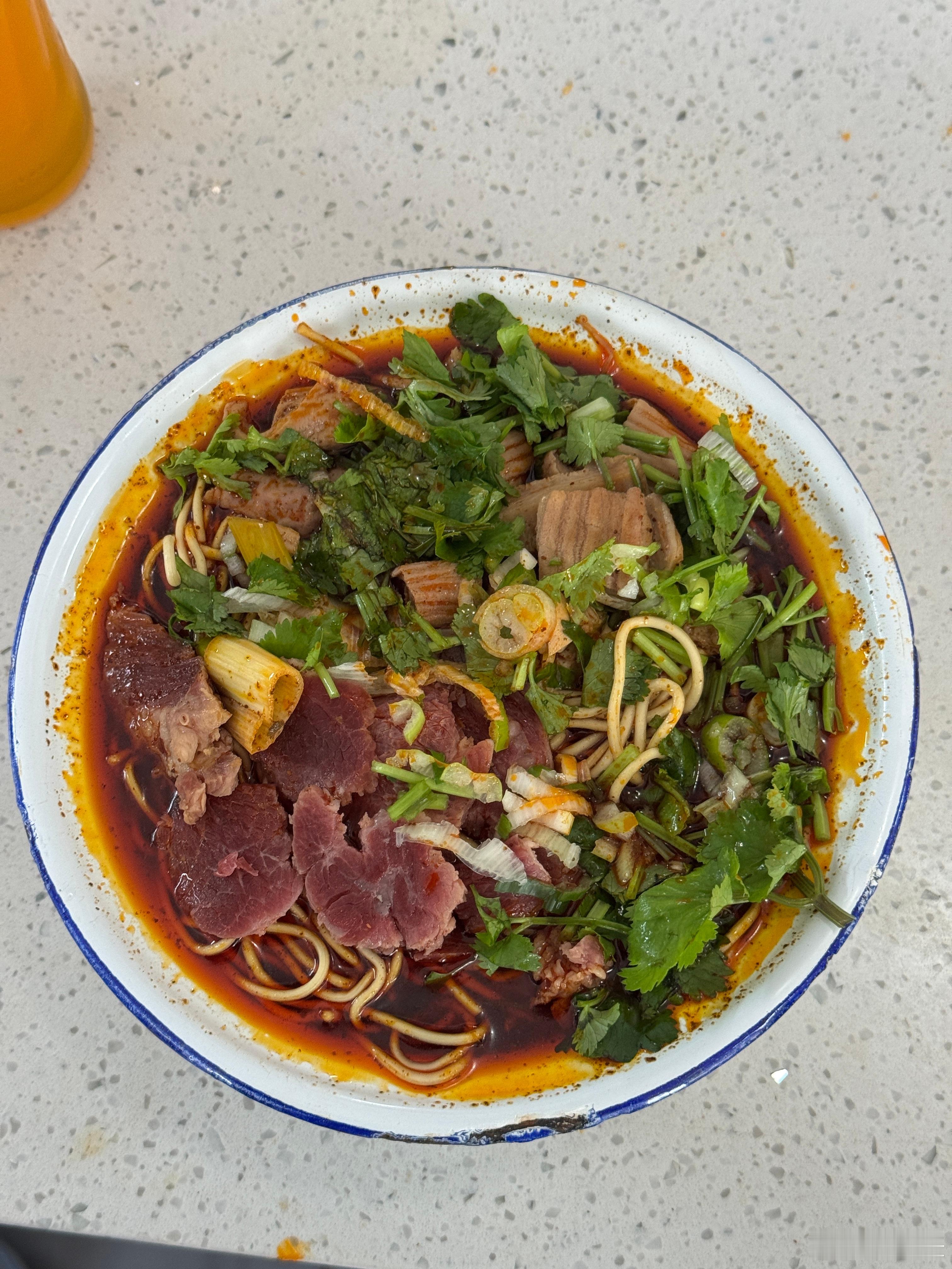 牛肉牛杂面！仅需15元一碗！！​​​