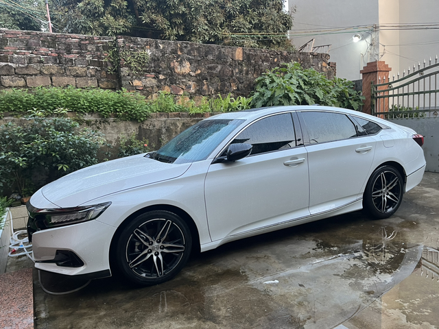 最美雅阁十代半两年三万公里，去见丈母娘，当过婚车，跨省自驾游，一切都好，刚洗完