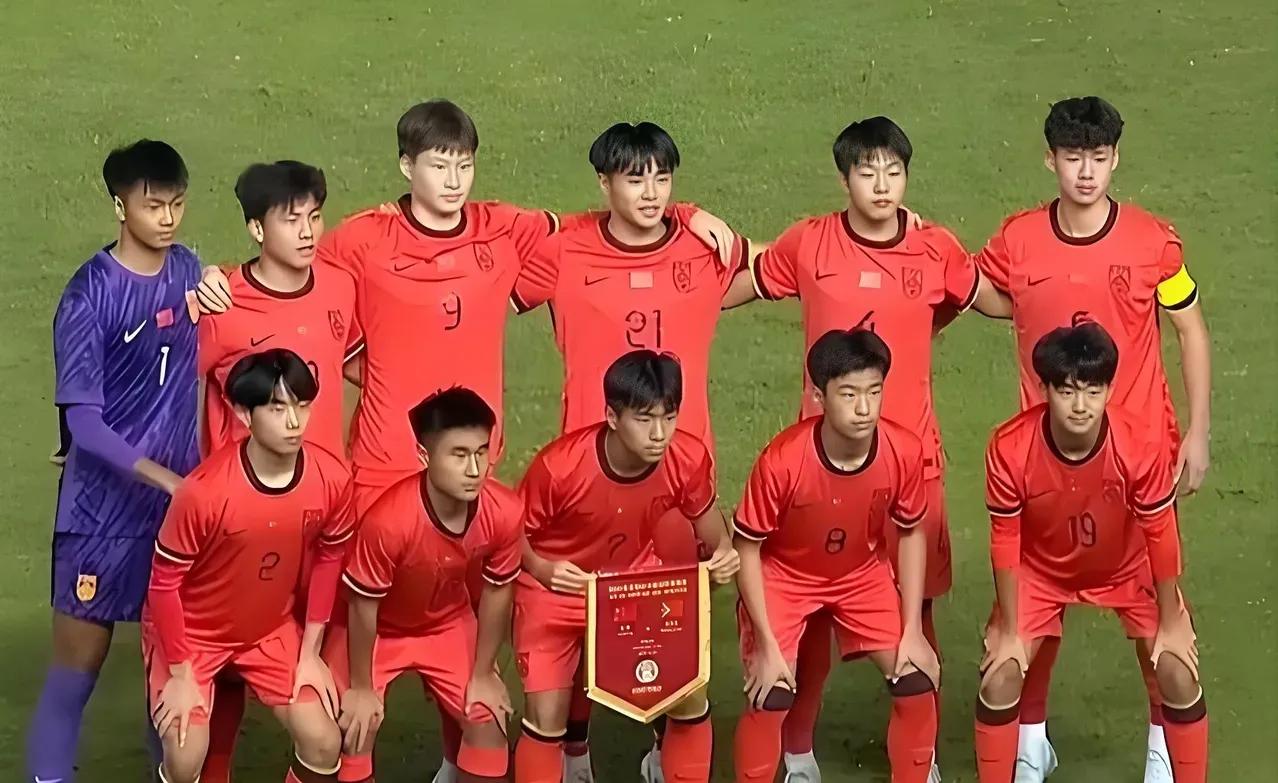 孟加拉国U16以2比1击败巴林U16，取得4连胜，孟加拉国赛后疯狂庆祝，孟加拉国