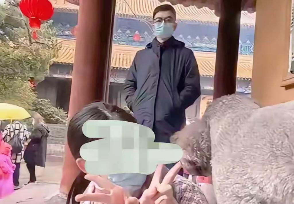 我问了香港的朋友，​出事后，那个胚胎男还能顺利获批香港优才计划申请吗？​朋友