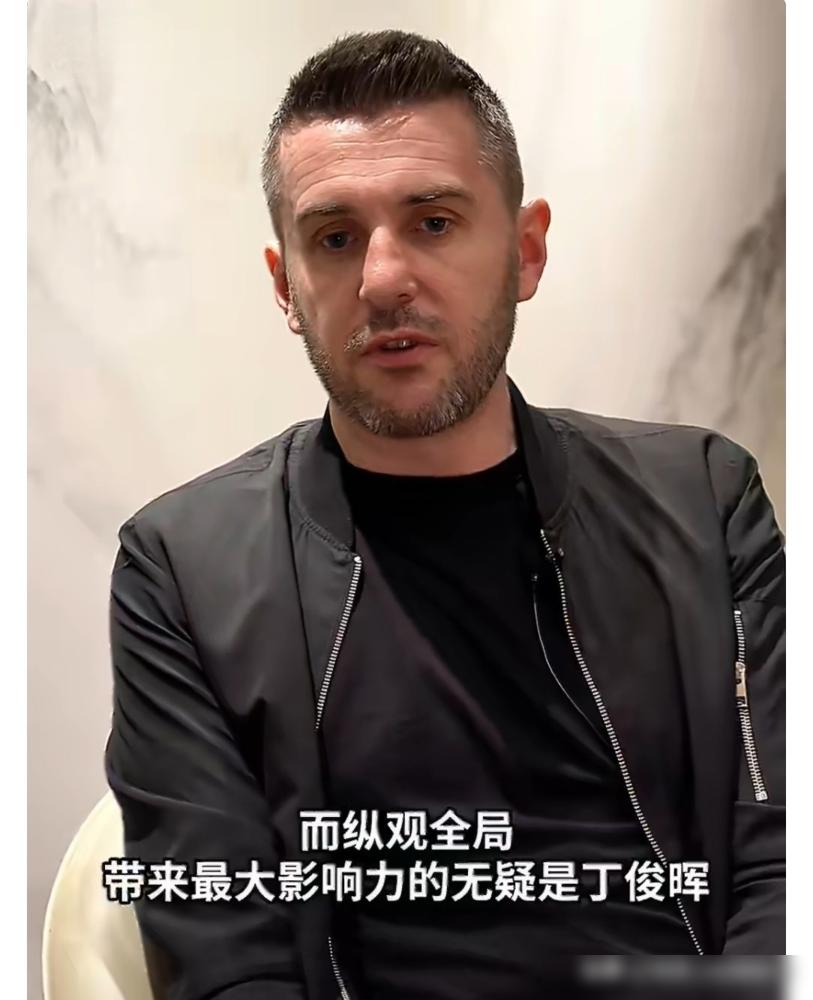 塞尔比一句话捅破窗户纸：斯诺克一半的奖金，全靠一个中国人撑着。他直言，斯诺克