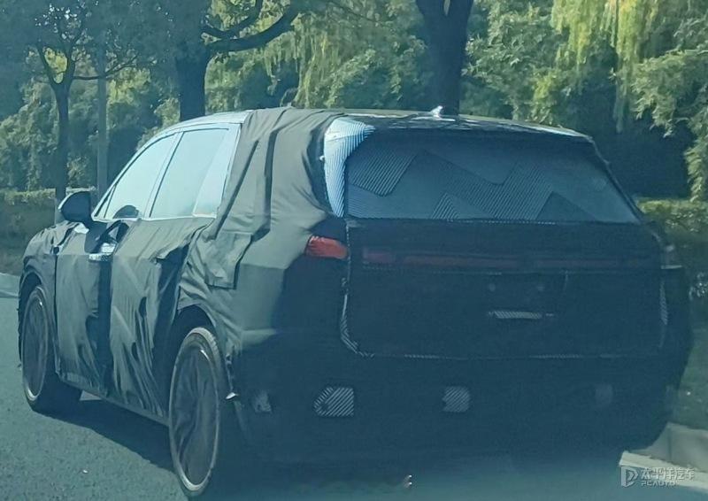 乐道L80最新的路试谍照就在前几天曝光了，预计2026年上市。乐道L80基于蔚来