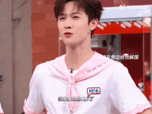 李昀锐真的是很好的人可以确信李昀锐是天使李昀锐看到此沙被问难题，立刻上前帮忙解围
