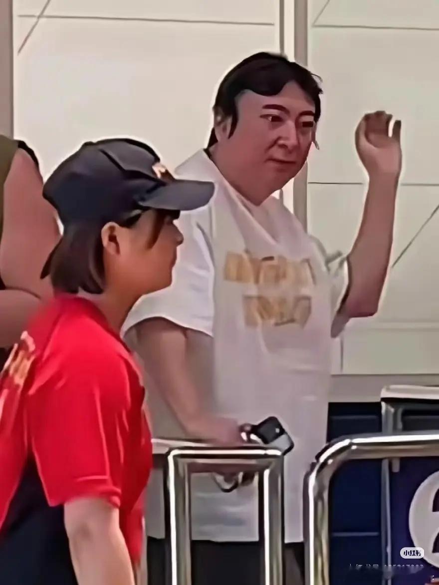 wsc怎么胖成这样了