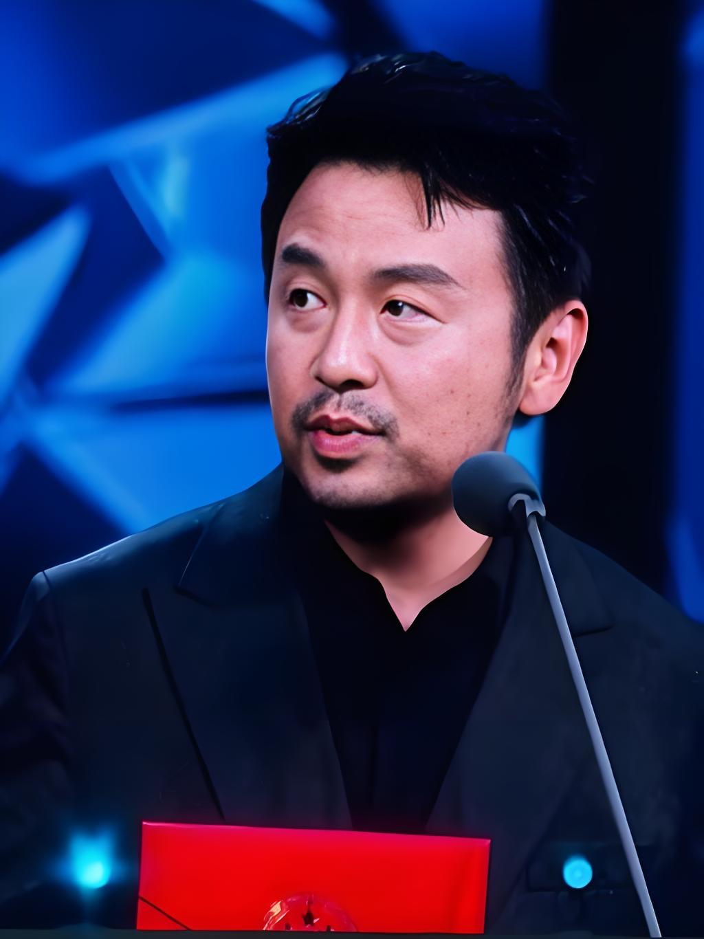 雷佳音也出来喊话了，看来《抓特务》票房真的是不容乐观！韩红一句“走个面”，不仅