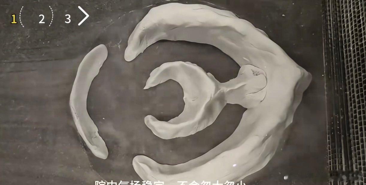 风水其实是很有科学逻辑的。比如说的房子不对T字路口，T字路口哪天冲个大卡车给你屋