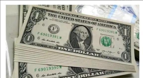 如果美国一口气印钞37万亿，把欠的债都还了，会发生什么？美国一旦这么干，第二天就