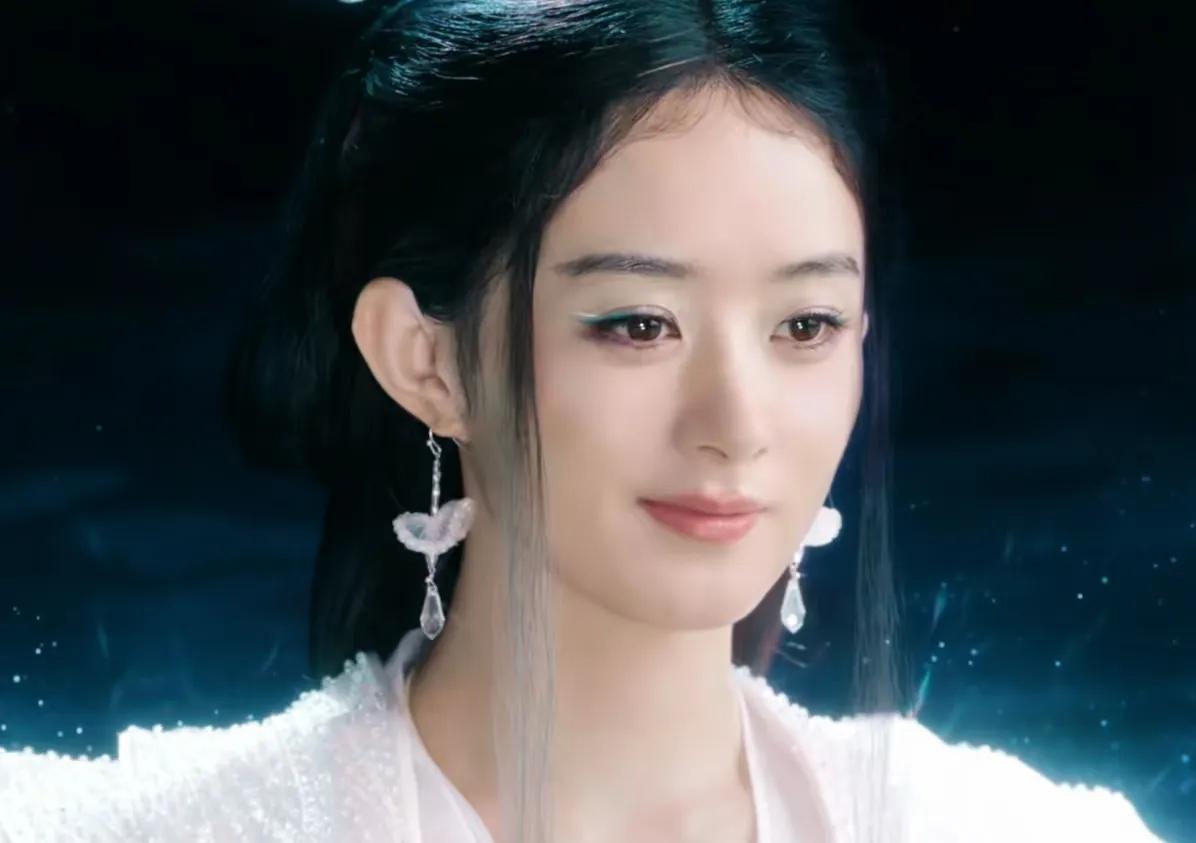 不是真爱粉真看不完这剧。逍遥真的烂尾了，低开也低走，前面后面都不得，中间一般般