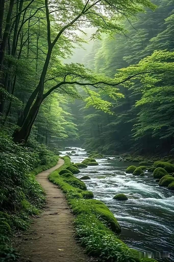 一位75岁厅级干部非常现实的话：“邻居，不要做朋友，点头之交最好。最好的关系