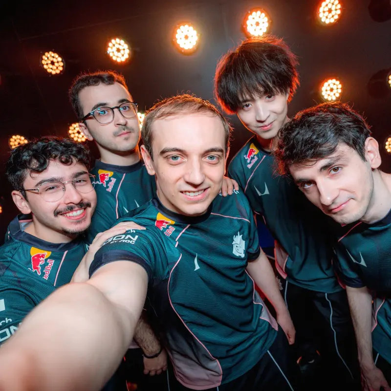 G2在先锋赛横扫BFX晋级四强，这也是LEC时隔1979天再次战胜LCK队伍，赛