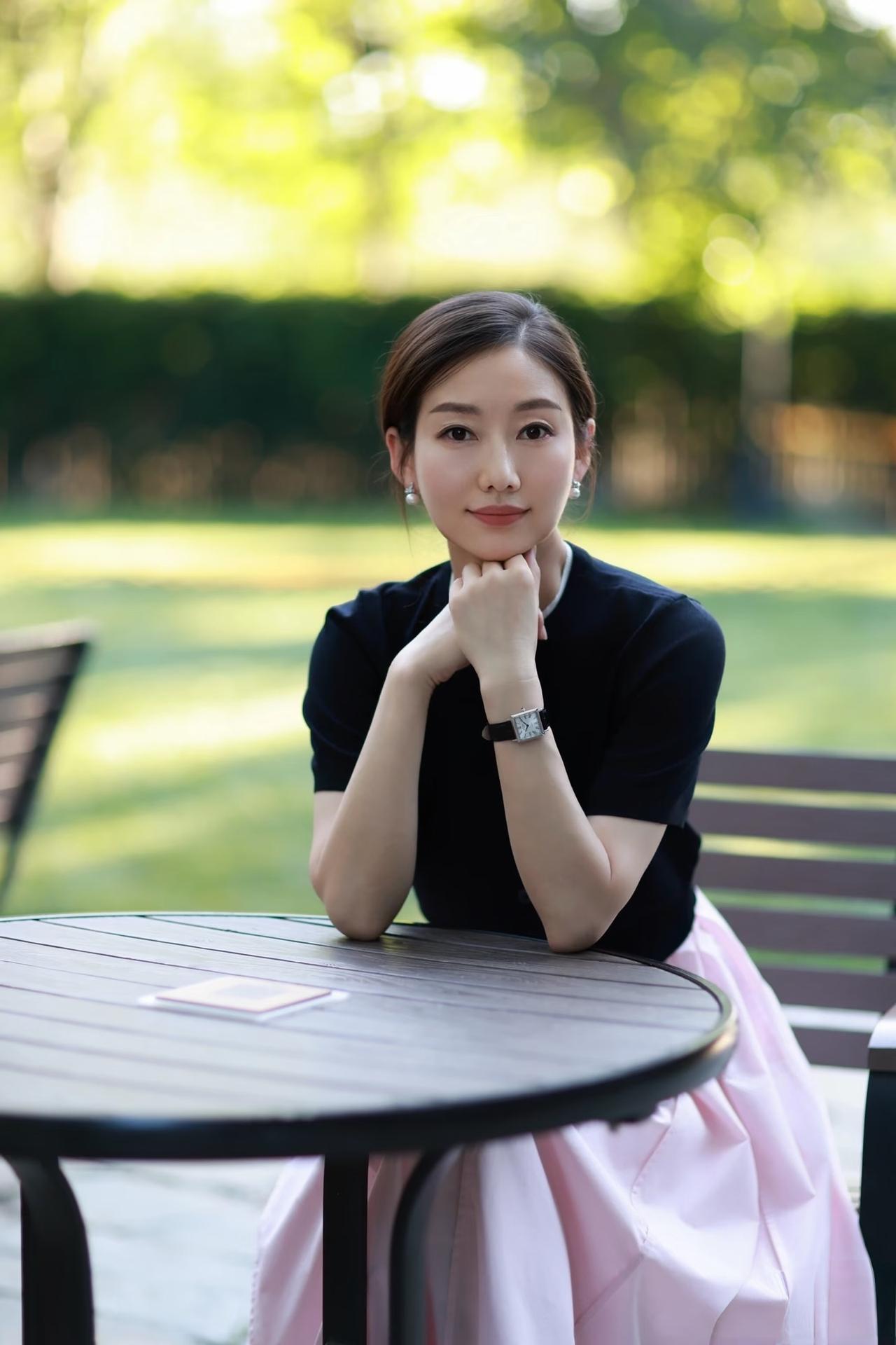 什么样子的女人才是最美的个人觉得知性优雅气质的女人最美