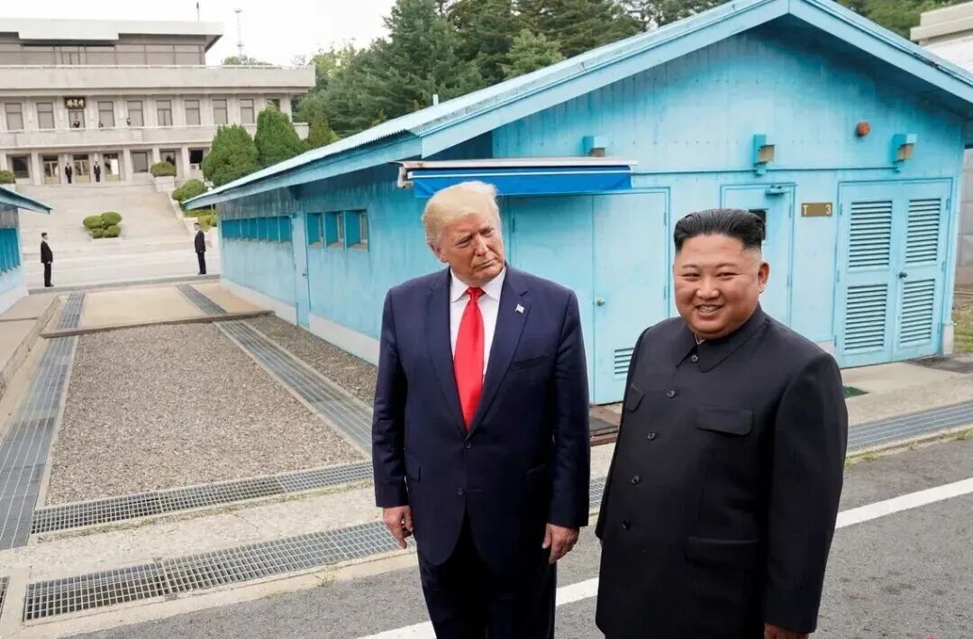 【特朗普：我和金正恩相处得很好，若有人拥有112枚核武器，应当与他保持良好关系】