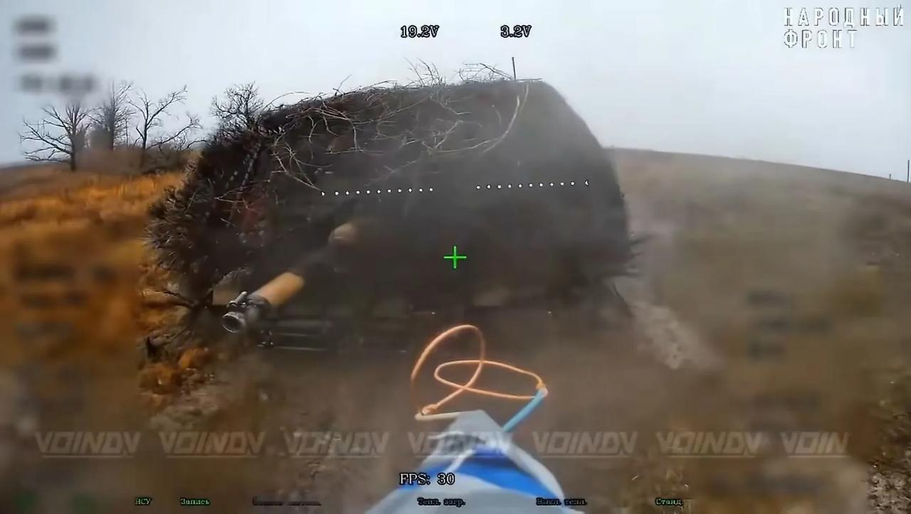 乌克兰扎波罗热州古利艾波列方向，乌军第425突击团投入一辆美制M1A1艾布拉姆斯