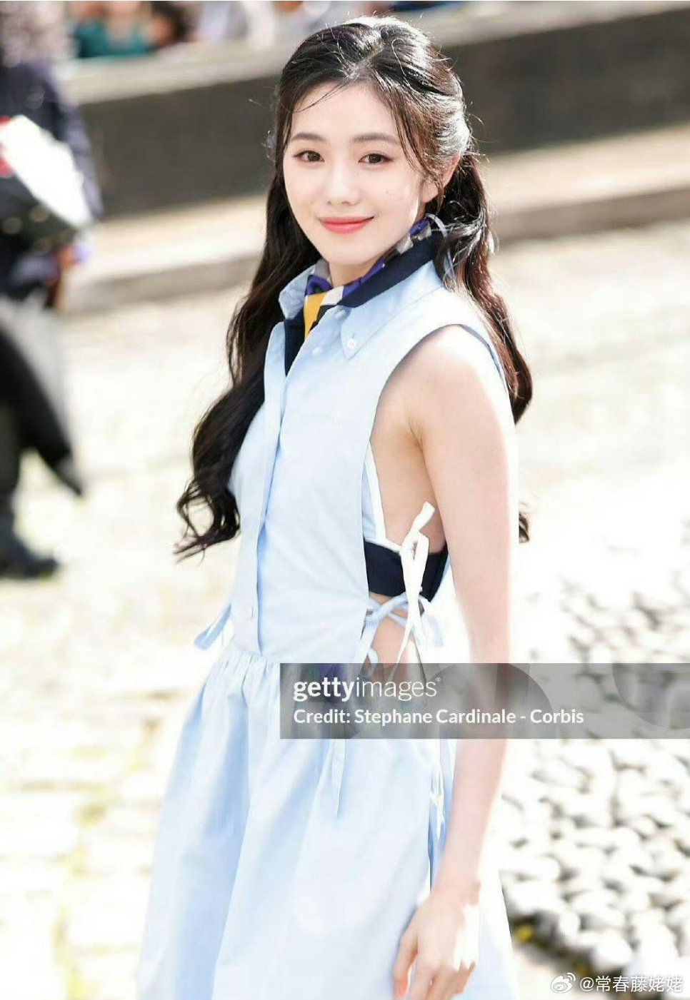 刘冲选的刘浩存李庚希封面图刘浩存真好看