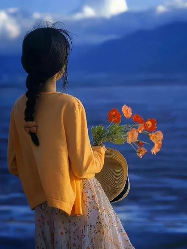 善良，要留给值得的人我超认可善良是留给懂感恩的人这句话。生活里，真诚是人际交往