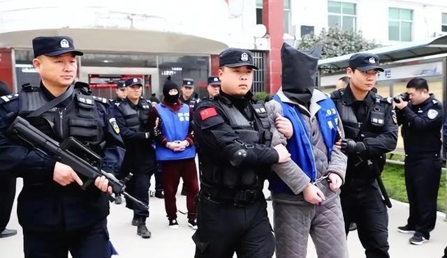 死刑犯被枪毙后，遗体为何不能交给家属？真相令人心酸生命终章的钟声敲响，不是以