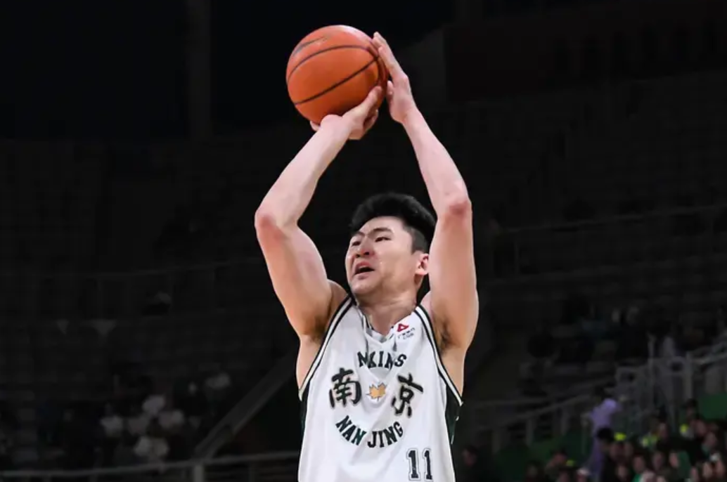 同曦副董: 和赵柏清D类合同是走形式, 他经纪人找人断章取义