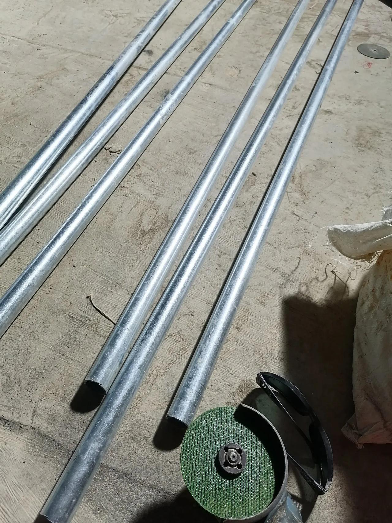 大家好，我是水电工星仔，装修行业里，对水电工的偏见如一座大山，今天和你们理论理论