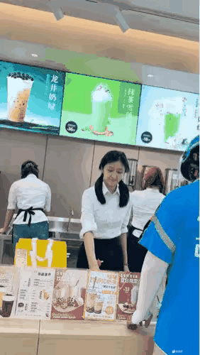 外卖小哥应该挺无语的吧[捂脸哭]