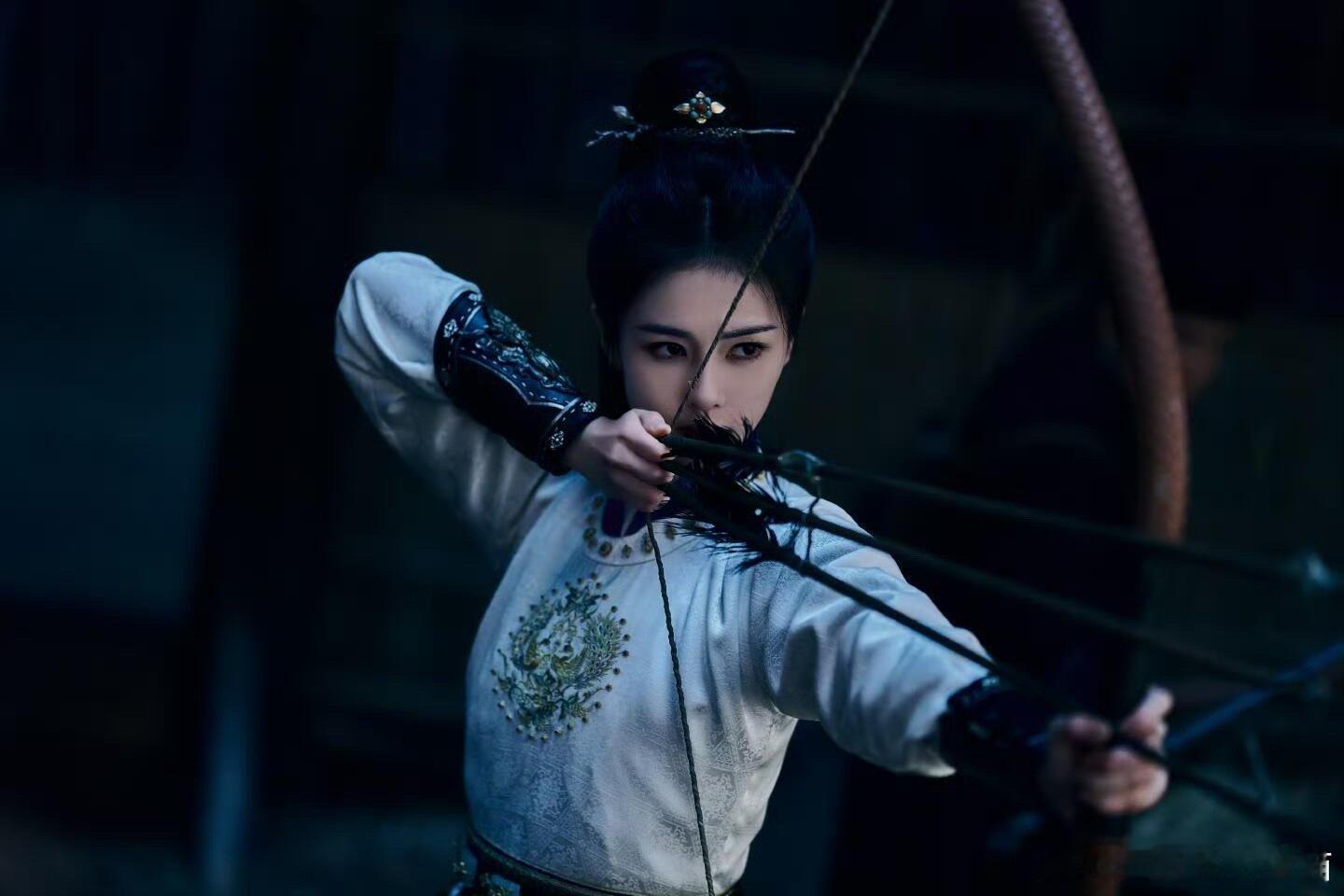 白鹿李佩仪说1就是1看完白鹿饰演的李佩仪脑袋里只有一句话我们白鹿演的李佩仪说1就