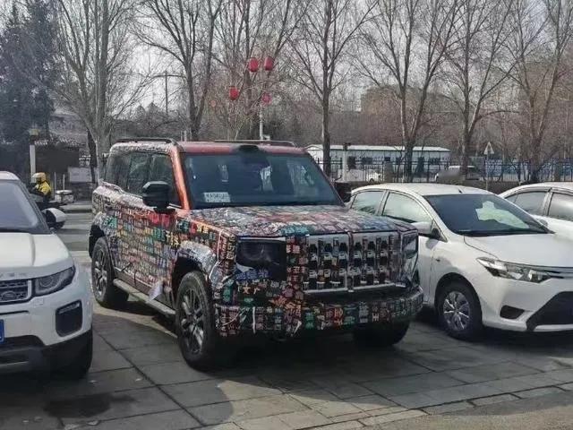 国产大G红旗1927路测，想成功确实难。虽说它在越野硬件上花了心思，像非承载式车