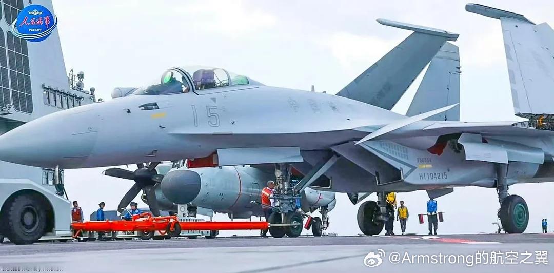 歼-15T美图
