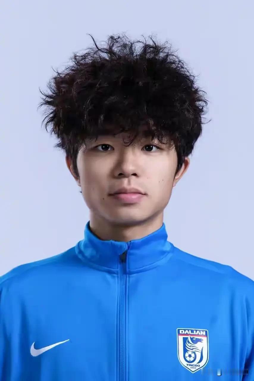 稳稳的了！中超第六轮官方最佳球员评选，大连英博吕焯毅已经“断崖式”领先了[加油]