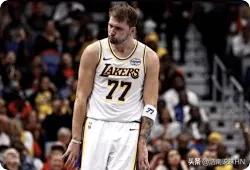 西部最新10强各队老大年纪和球龄:西部第一雷霆，亚历山大，27岁，8个赛季