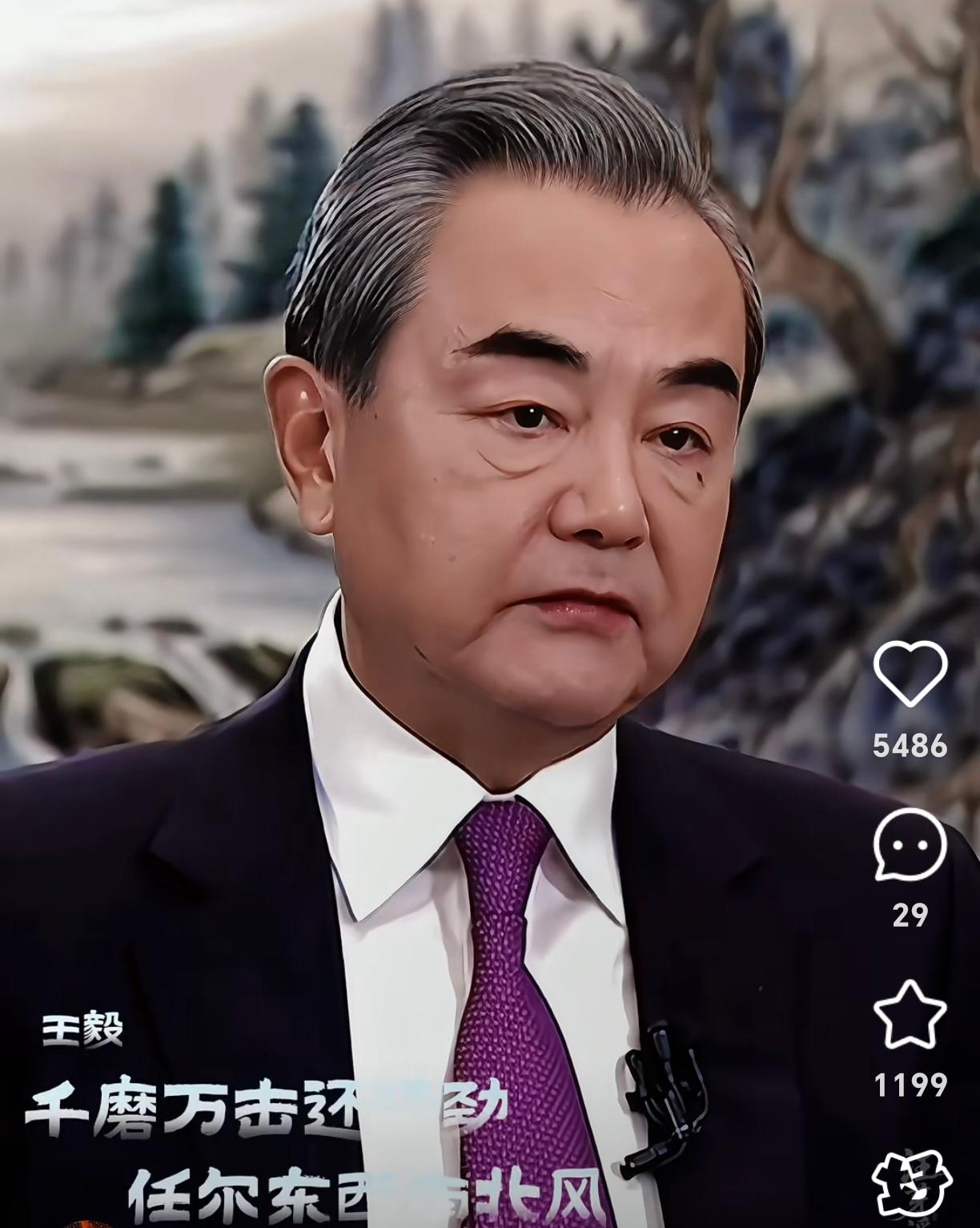 中日关系火药味冲天枪已经上膛，刀已架在脖子，只要日本敢动，日本被灭国不是不可能