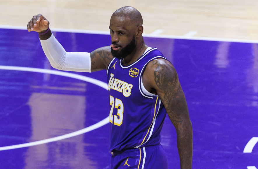 据湖人媒体LakersDaily记者AshishMathur报道，消息人士透