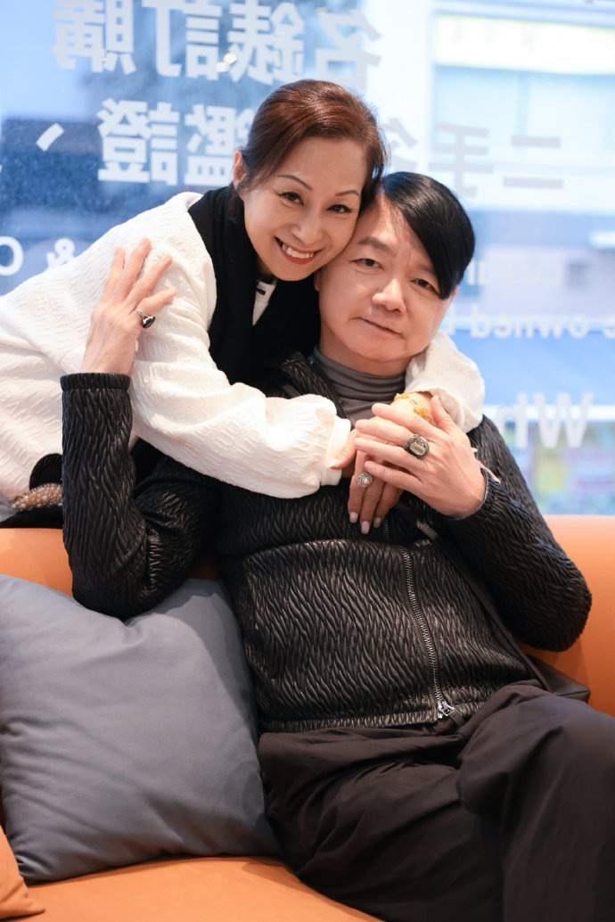 陈美玲，还是没能躲过病痛的折磨，离开人世间了。之前看她和艾威参加《再见爱人2