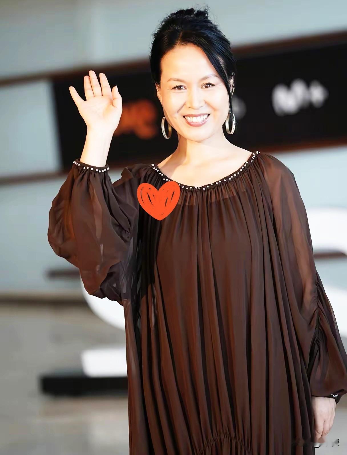 我闺蜜是学心理学的，她听完秦晓宇这番话，当即断定赵箫泓不是什么好人。你猜怎