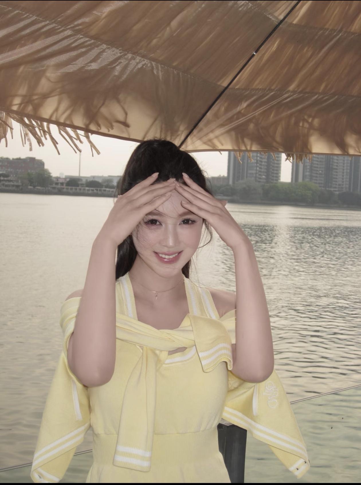 湖畔意自闲