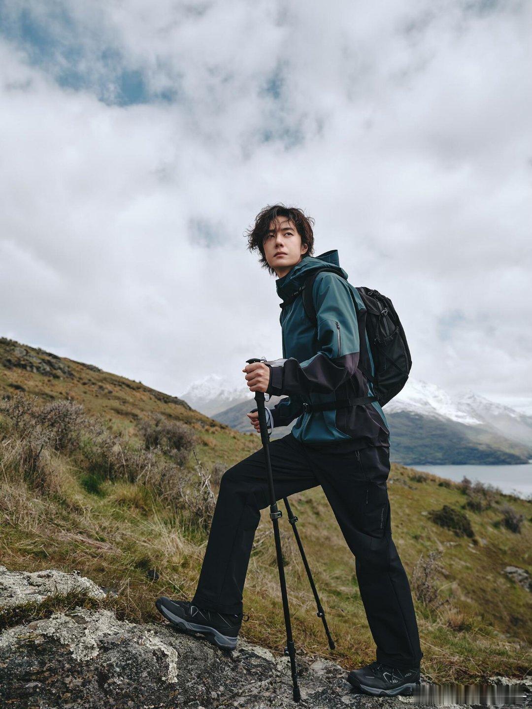 卧槽！摄影师分享了在新西兰皇后镇拍摄的王一博HellyHansen海丽汉森宣传