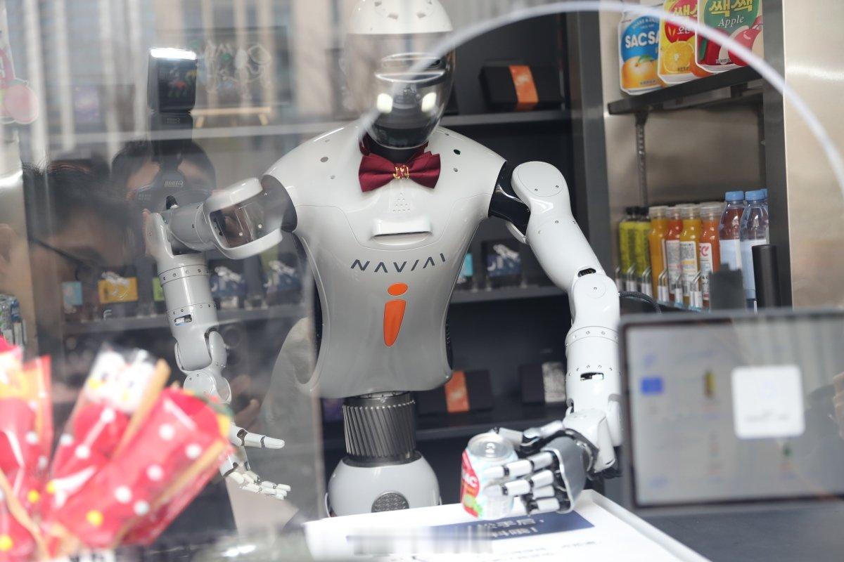 【五年“狂奔”，宁波首进高企万户俱乐部城市】2025年宁波高新技术企业总量破1