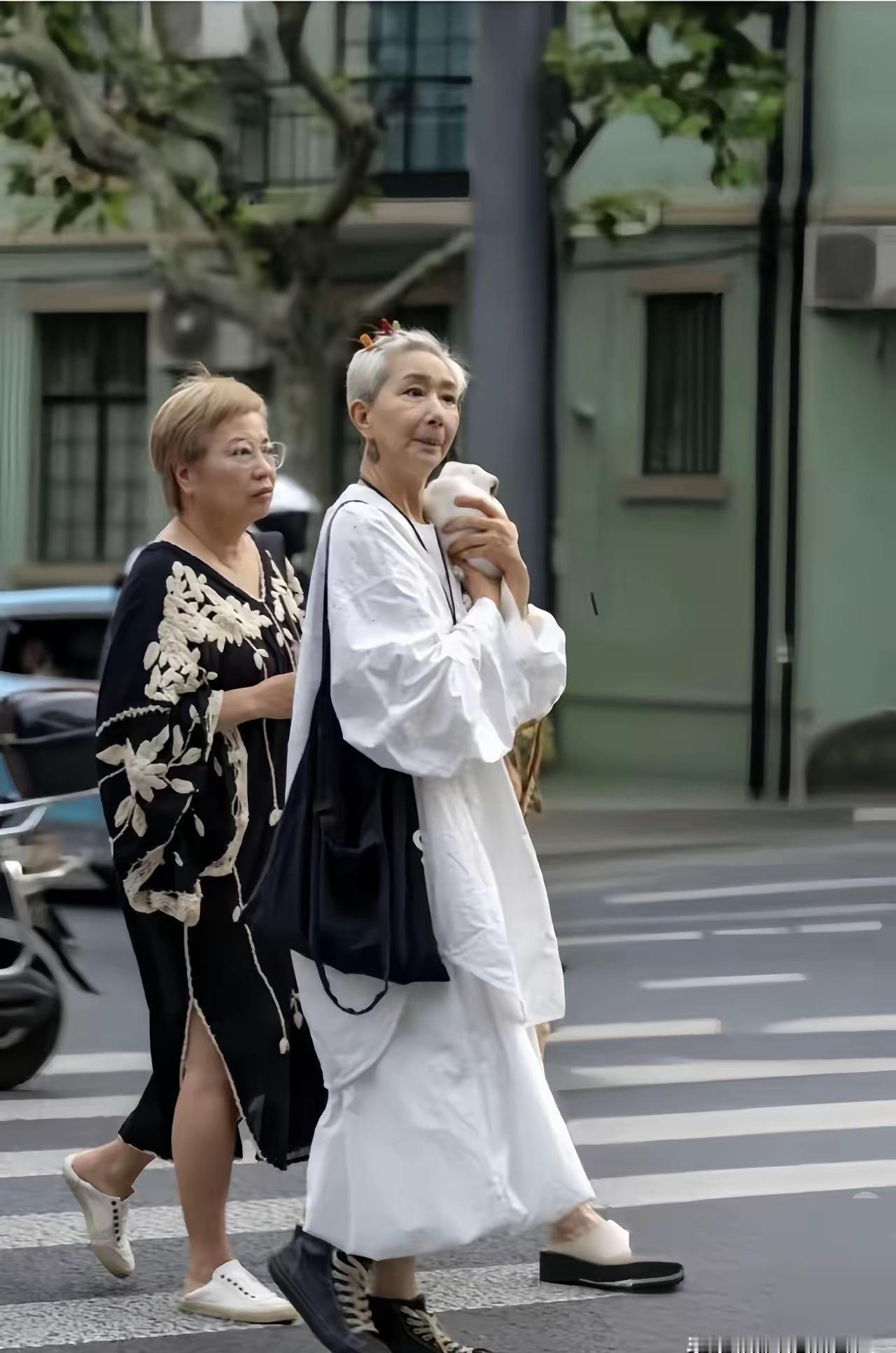 论时髦，还得是上海的奶奶​​​