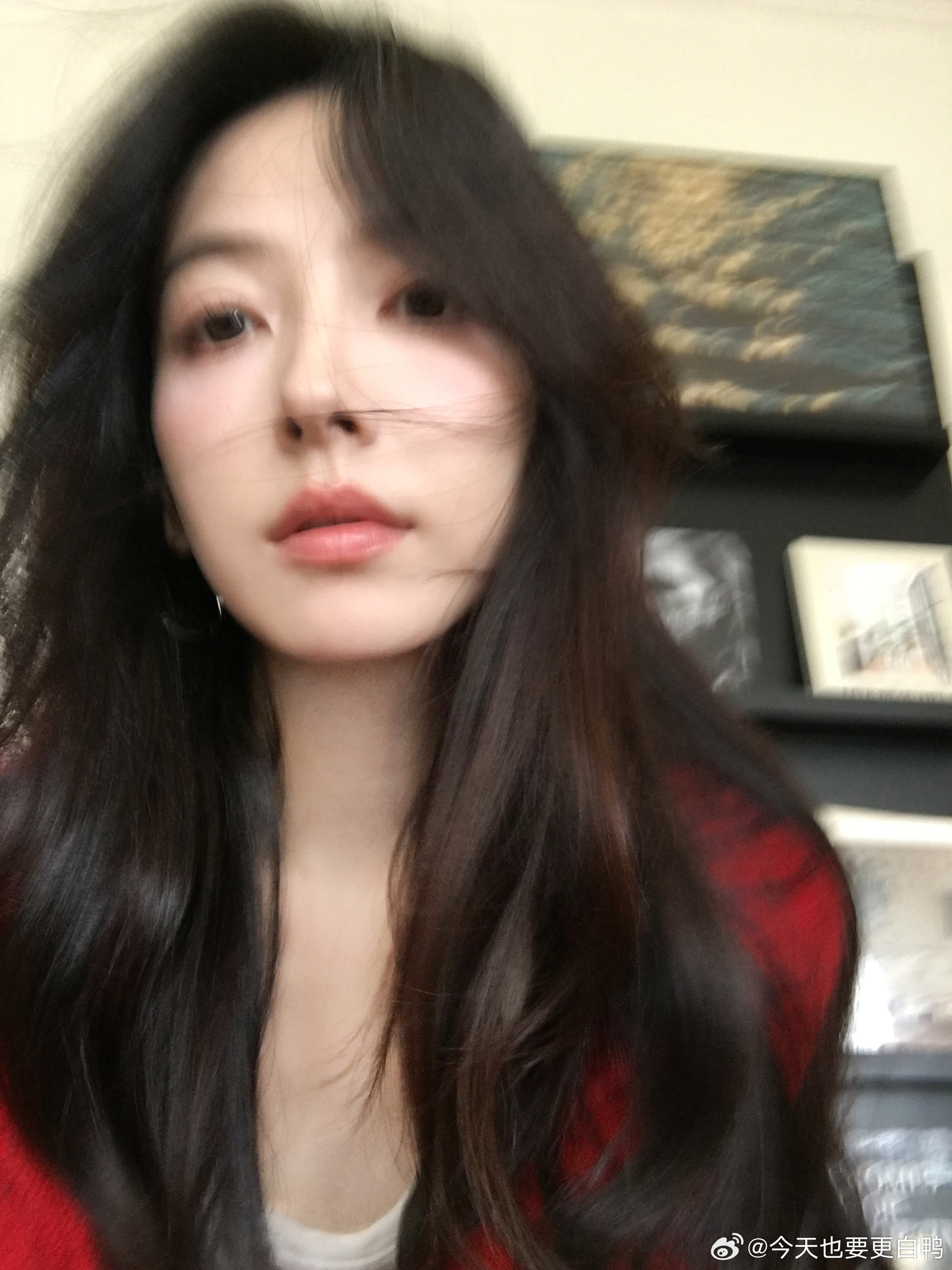 早呀～起床了！最近好奇怪，不管几点睡半夜老是会醒​​​