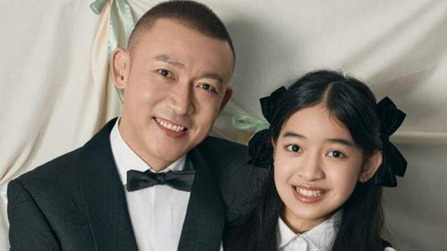 聂远晒父女合照！11岁天天遗传大腮帮，网友：像妈妈会更美