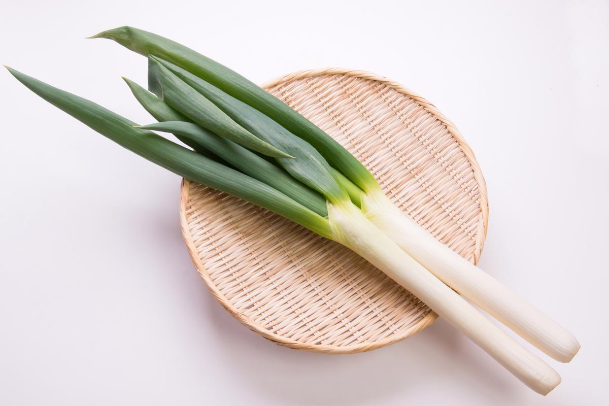 大葱被关注！医生发现：便秘患者吃大葱，不过多久或有这4种变化便秘的人有多难受