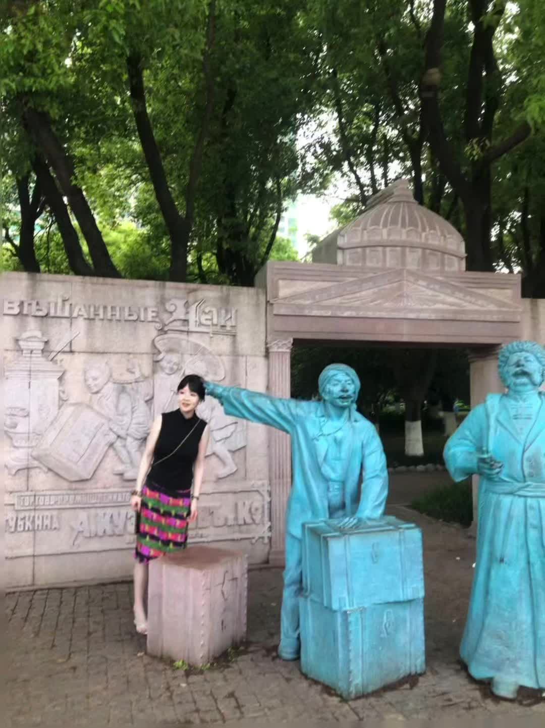 见过本人 现实也这样