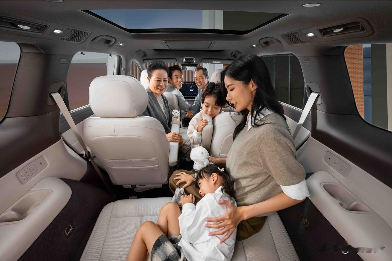 我相信作为多成员家庭选车一定会非常纠结，还好现在腾势N8L终于上市了！！29.9