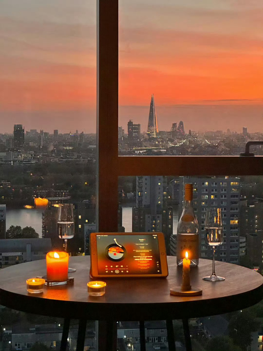 人生的所有事实，不过只是一些：只能做到这儿；只能想到这儿；只能走到这儿；只能看到